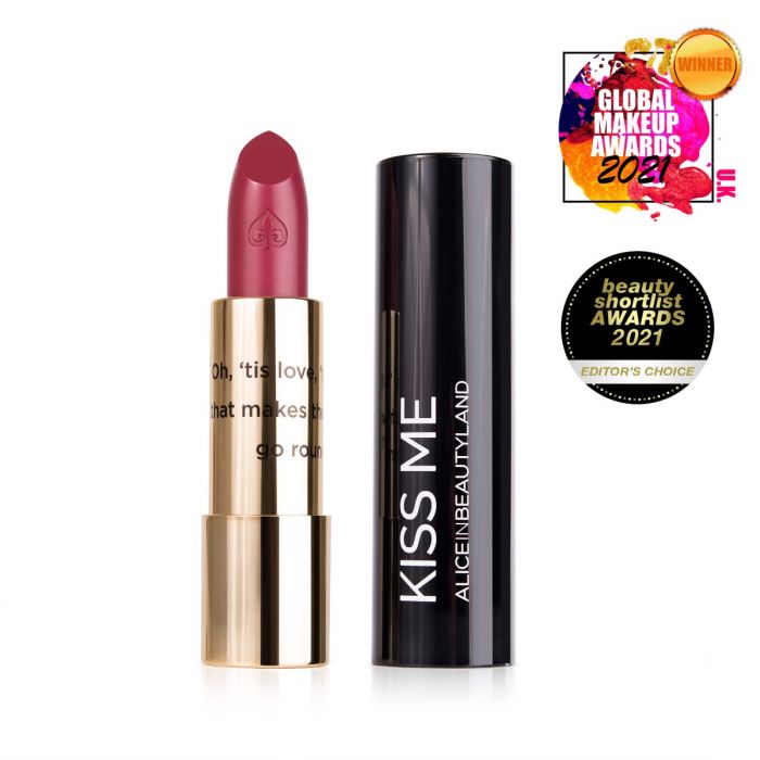 Labial de color Kiss Me tono Nº 10 Caterpillar (Ciruela translúcido) de Alice in Beautyland